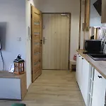 Izzy Apartment *