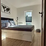 Izzy Apartment