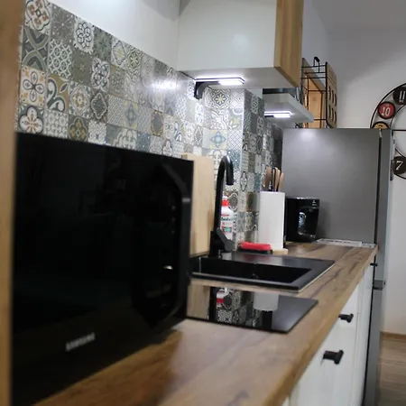 Apartment Izzy Myslenice